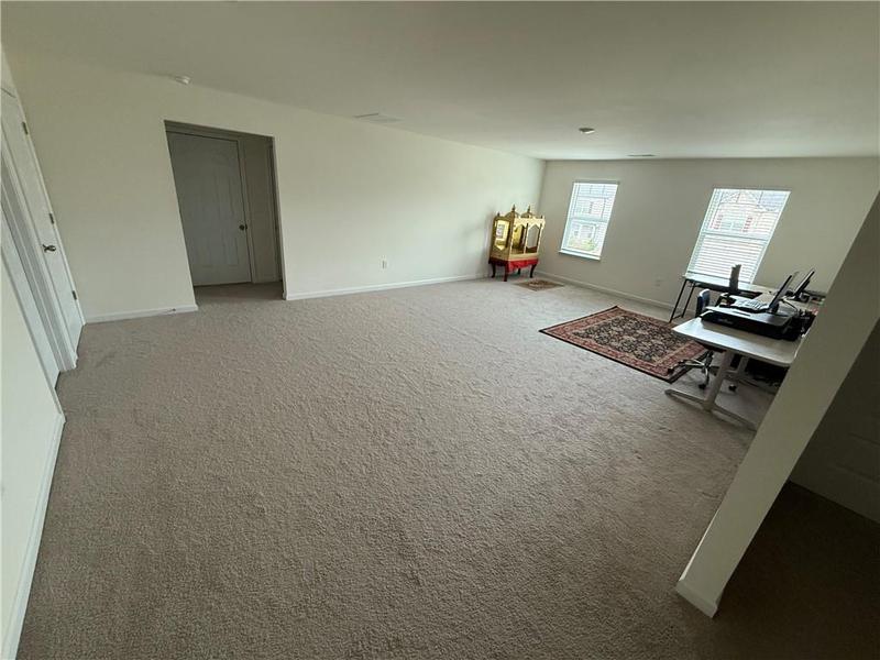 Image for property 3378 English Elm Way, Loganville, GA 30052