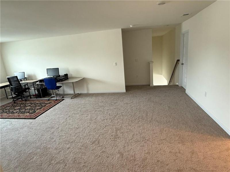 Image for property 3378 English Elm Way, Loganville, GA 30052