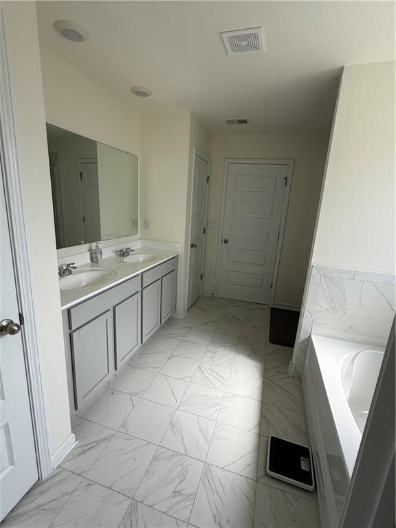 Image for property 3378 English Elm Way, Loganville, GA 30052