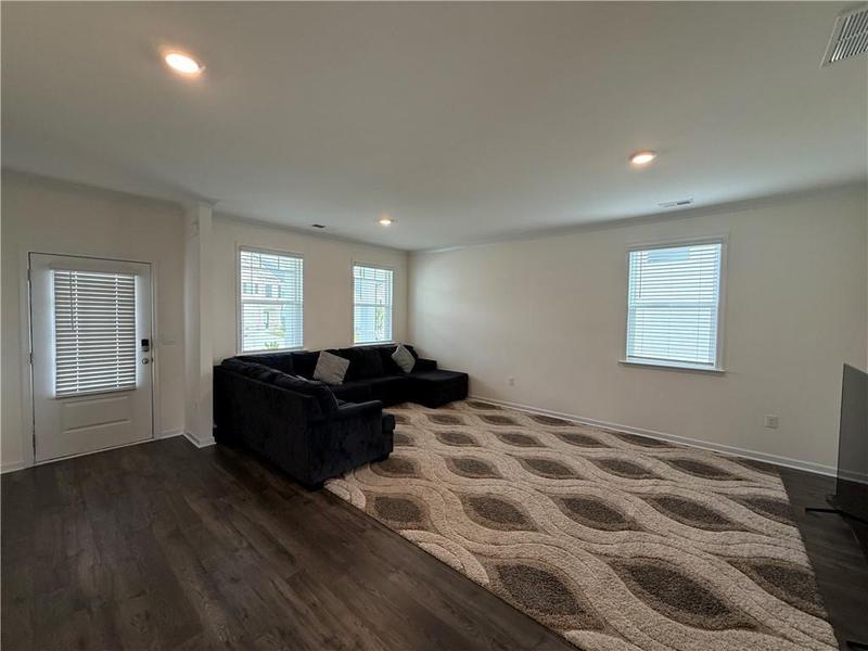 Image for property 3378 English Elm Way, Loganville, GA 30052