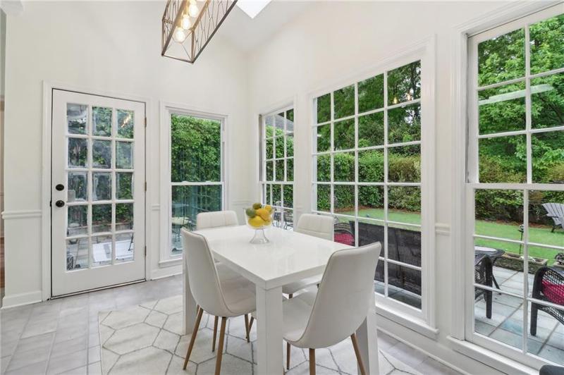 Image for property 979 Bridgegate Drive, Marietta, GA 30068