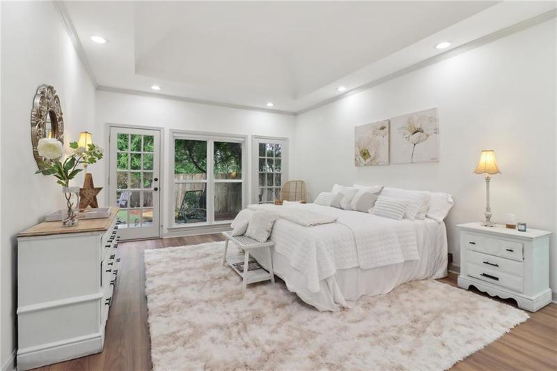 Image for property 979 Bridgegate Drive, Marietta, GA 30068
