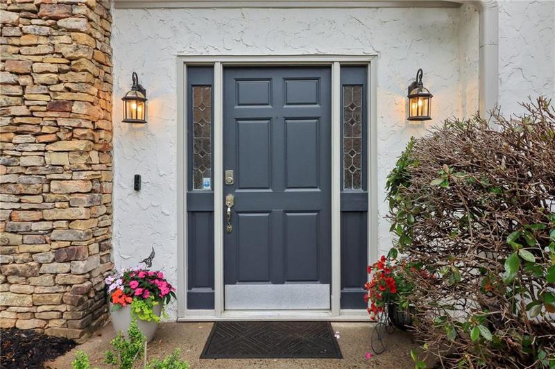 Image for property 979 Bridgegate Drive, Marietta, GA 30068