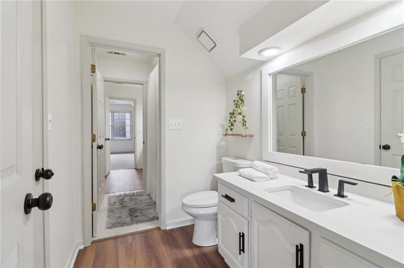 Image for property 979 Bridgegate Drive, Marietta, GA 30068