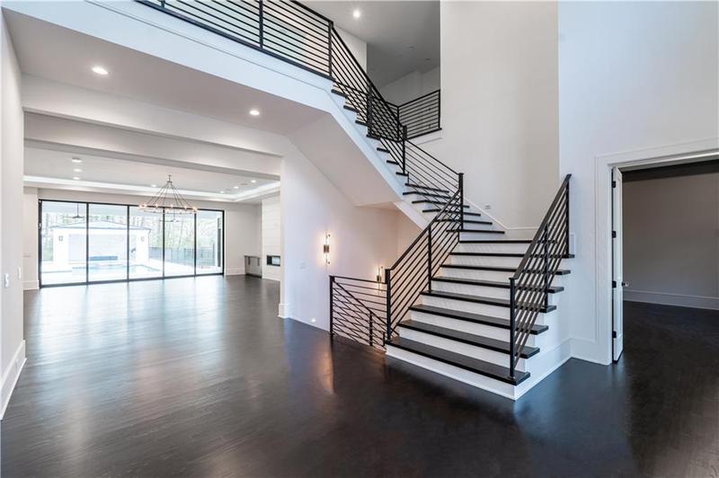 Image for property 5211 Powers Ferry Road, Sandy Springs, GA 30327