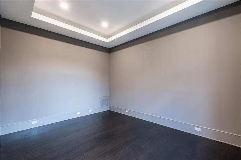 Image for property 5211 Powers Ferry Road, Sandy Springs, GA 30327