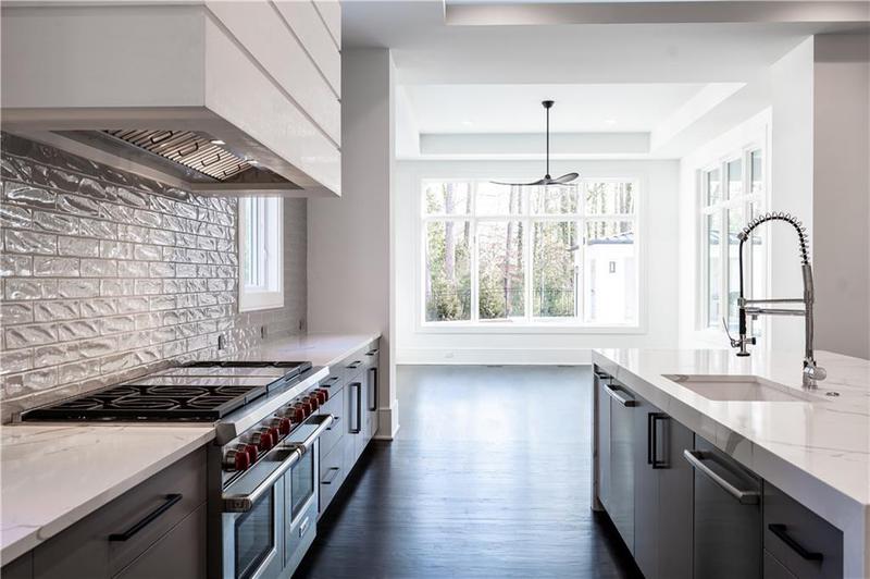 Image for property 5211 Powers Ferry Road, Sandy Springs, GA 30327