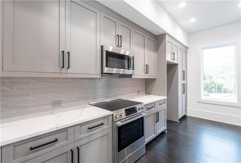 Image for property 5211 Powers Ferry Road, Sandy Springs, GA 30327