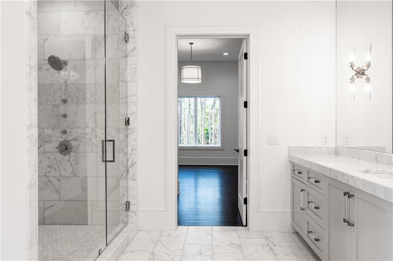 Image for property 5211 Powers Ferry Road, Sandy Springs, GA 30327