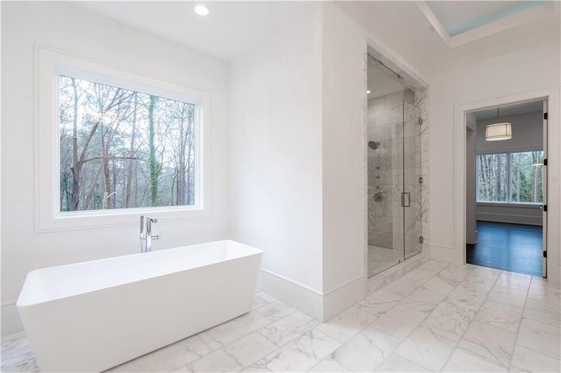 Image for property 5211 Powers Ferry Road, Sandy Springs, GA 30327