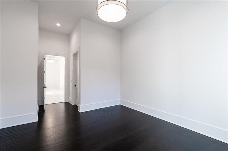 Image for property 5211 Powers Ferry Road, Sandy Springs, GA 30327