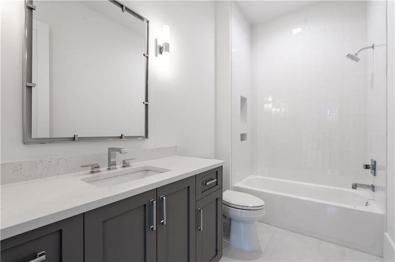Image for property 5211 Powers Ferry Road, Sandy Springs, GA 30327