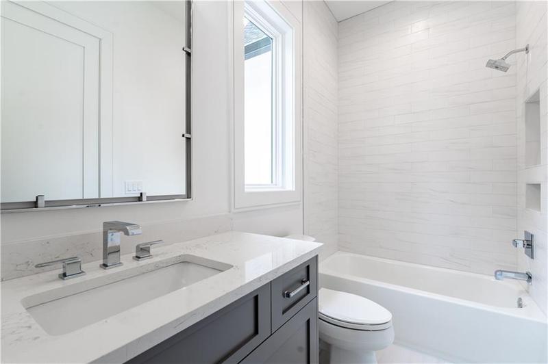 Image for property 5211 Powers Ferry Road, Sandy Springs, GA 30327