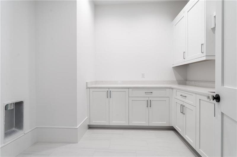 Image for property 5211 Powers Ferry Road, Sandy Springs, GA 30327