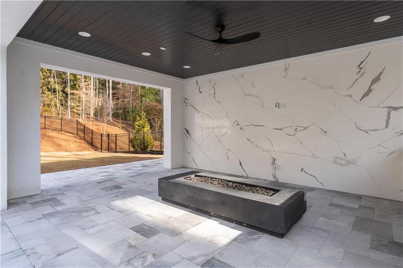 Image for property 5211 Powers Ferry Road, Sandy Springs, GA 30327