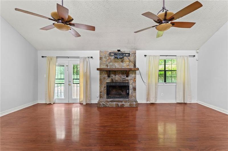 Image for property 5965 Catawba Way, Atlanta, GA 30349