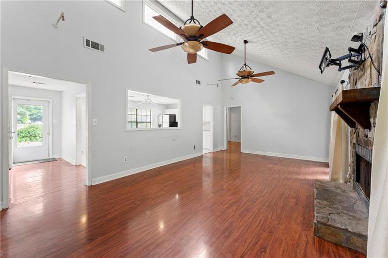 Image for property 5965 Catawba Way, Atlanta, GA 30349