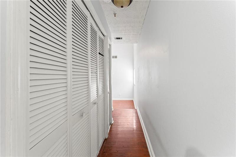 Image for property 5965 Catawba Way, Atlanta, GA 30349