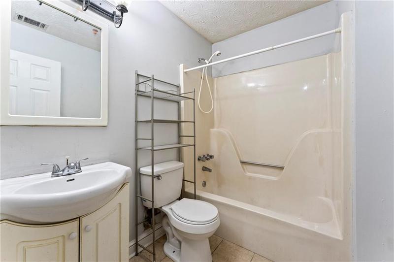 Image for property 5965 Catawba Way, Atlanta, GA 30349