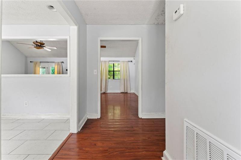 Image for property 5965 Catawba Way, Atlanta, GA 30349