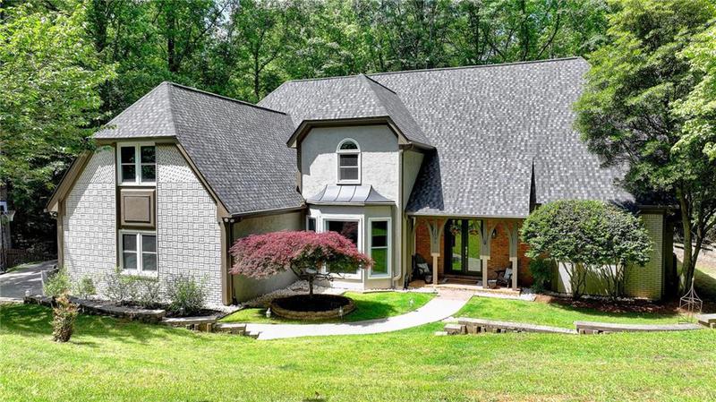 Image for property 1595 Northcliff Trace, Roswell, GA 30076