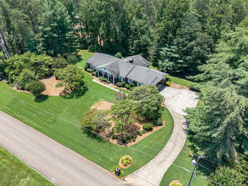 Image for property 1725 Mountainside Drive, Cumming, GA 30040
