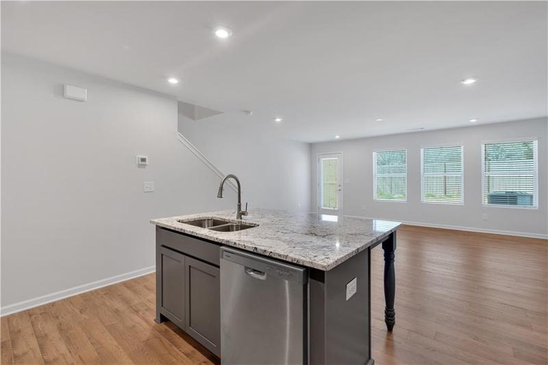 Image for property 105 Village Green Drive 171, Adairsville, GA 30103