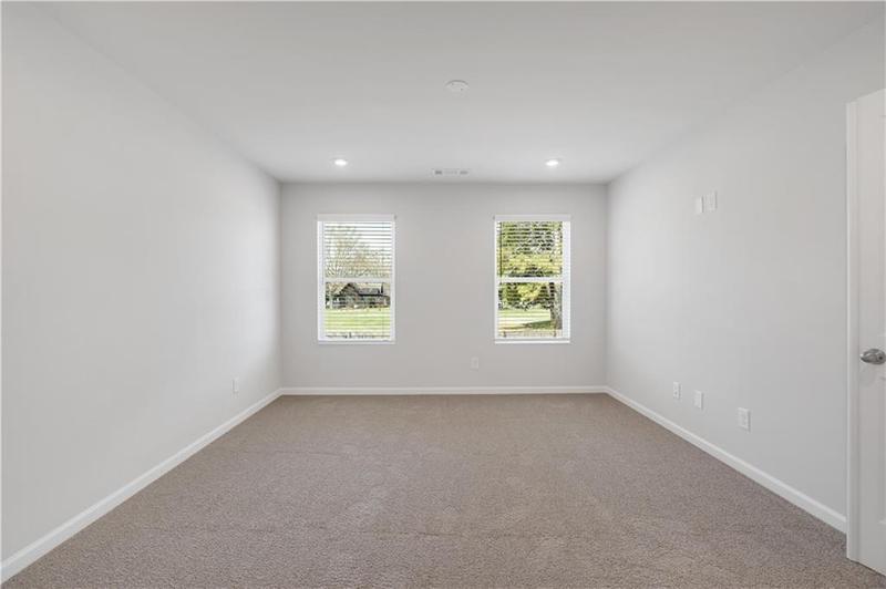 Image for property 105 Village Green Drive 171, Adairsville, GA 30103