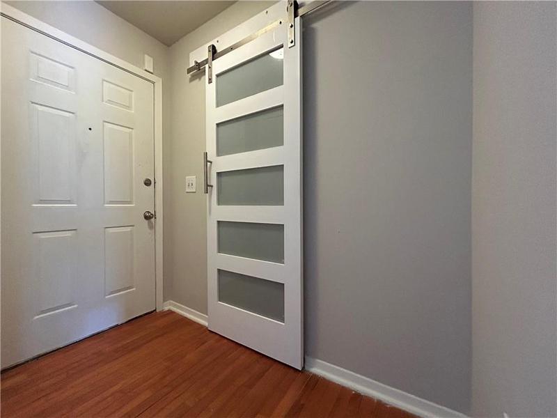 Image for property 42 Belmonte Circle, Atlanta, GA 30311
