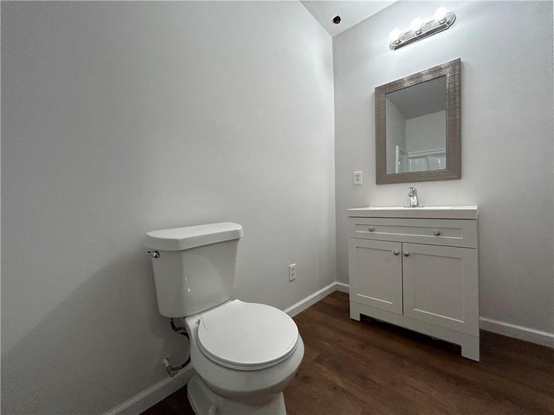 Image for property 42 Belmonte Circle, Atlanta, GA 30311