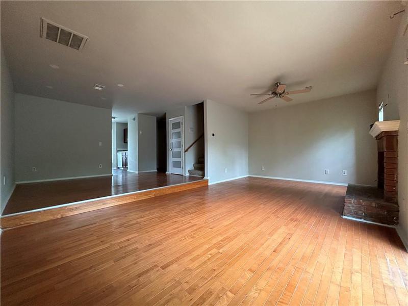 Image for property 42 Belmonte Circle, Atlanta, GA 30311