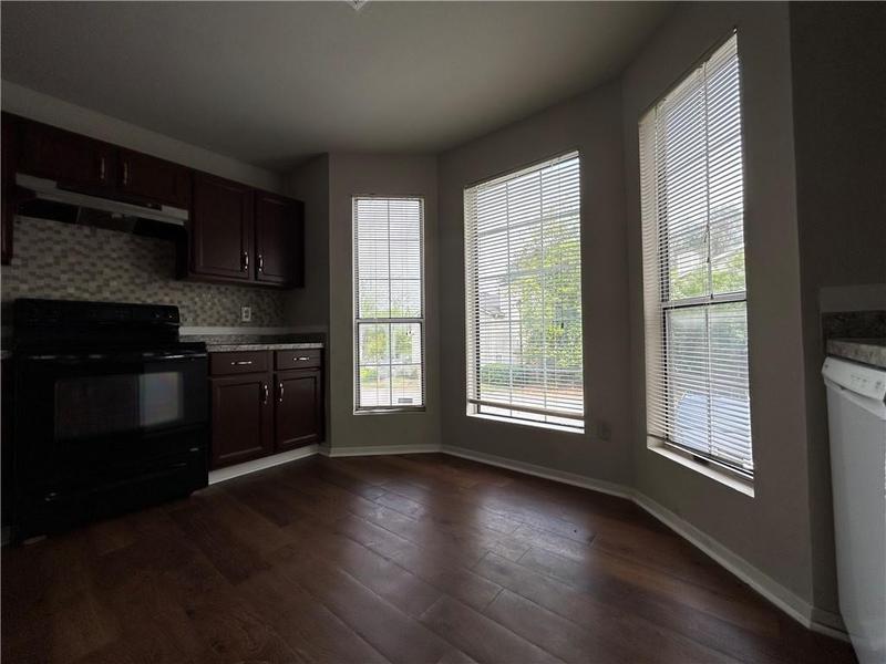 Image for property 42 Belmonte Circle, Atlanta, GA 30311