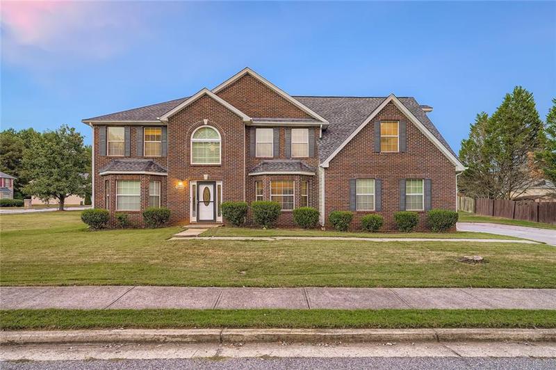 Image for property 6843 Foxfire Place, Atlanta, GA 30349