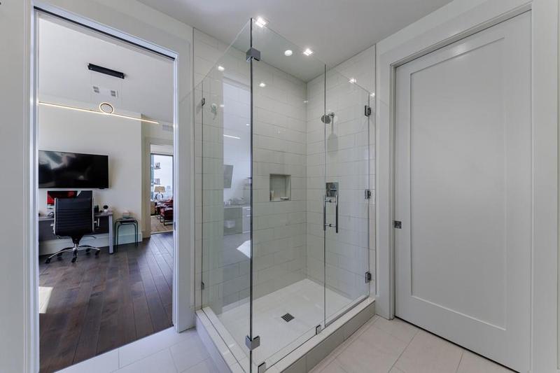 Image for property 3107 Peachtree Road 1504, Atlanta, GA 30305