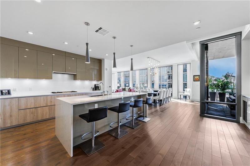 Image for property 3107 Peachtree Road 1504, Atlanta, GA 30305
