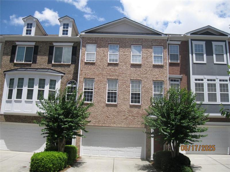 Image for property 2975 Wintercrest Trace, Dunwoody, GA 30360