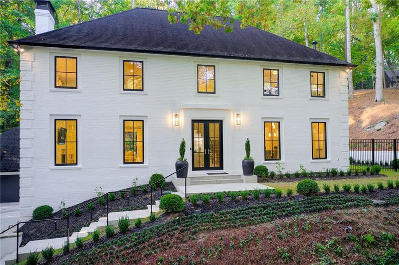 Image for property 6090 River Chase Circle, Atlanta, GA 30328