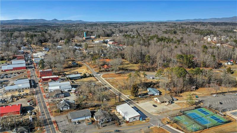 Image for property 123 Marble Tree Way, Ball Ground, GA 30107