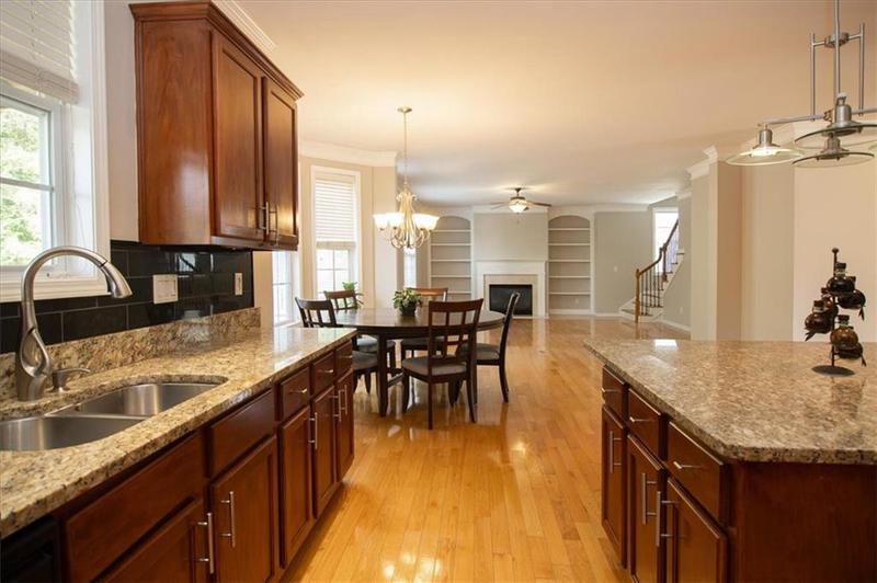 Image for property 249 Chadwyck Lane, Canton, GA 30115