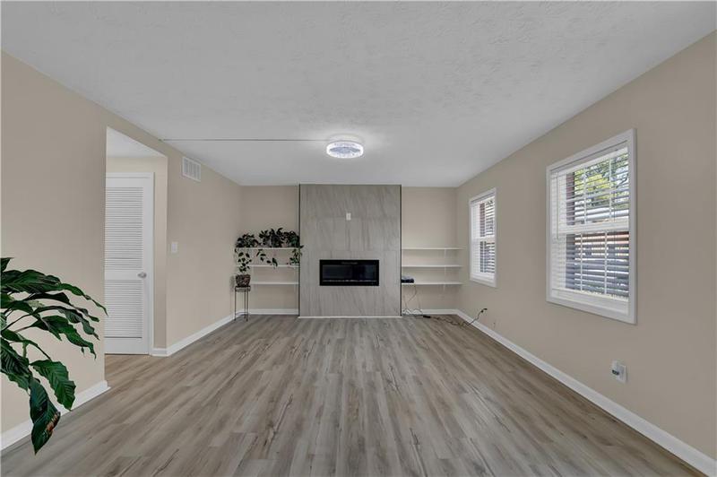 Image for property 187 Northdale Place, Lawrenceville, GA 30046