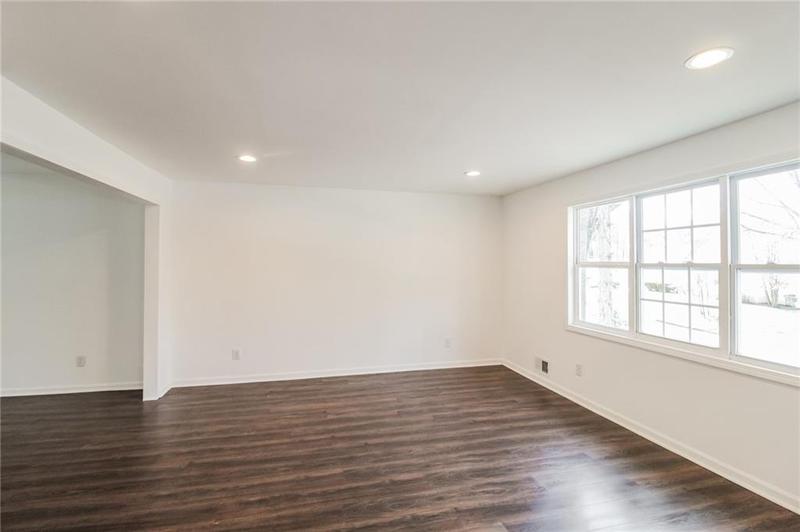 Image for property 2330 Lago Drive, Jonesboro, GA 30236