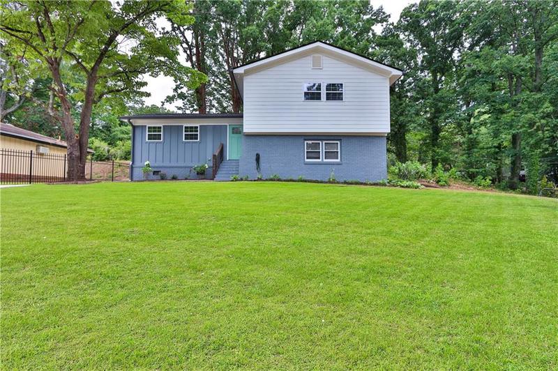 Image for property 6914 Fairway Trail, Austell, GA 30168