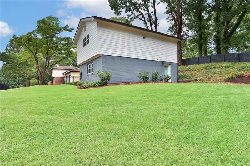Image for property 6914 Fairway Trail, Austell, GA 30168