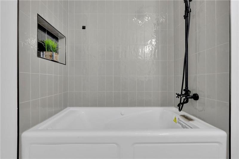 Image for property 6914 Fairway Trail, Austell, GA 30168