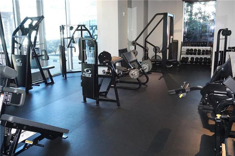 Image for property 3324 Peachtree Road 1010, Atlanta, GA 30326