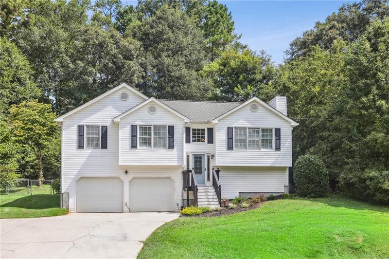 Image for property 77 Summer Glen Place, Dallas, GA 30157