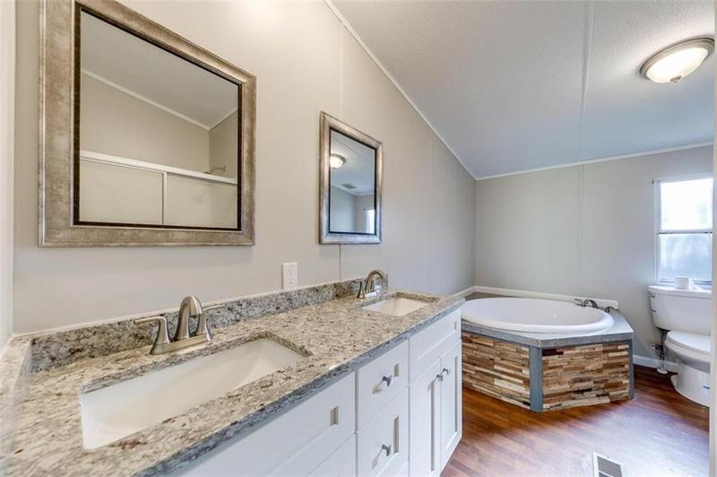 Image for property 5272 Mount Olive Road, Commerce, GA 30529