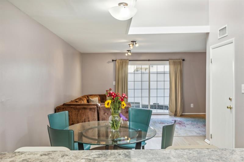 Image for property 346 Carpenter Drive 85, Sandy Springs, GA 30328