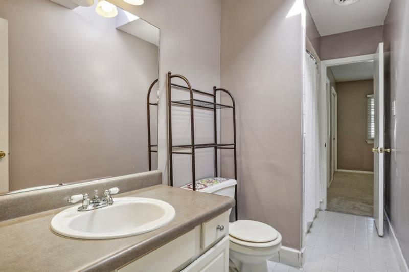 Image for property 346 Carpenter Drive 85, Sandy Springs, GA 30328