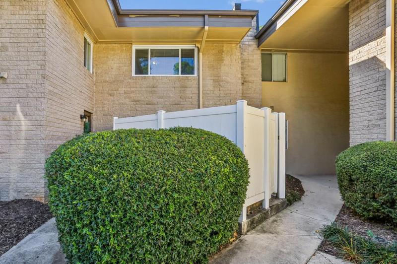 Image for property 346 Carpenter Drive 85, Sandy Springs, GA 30328